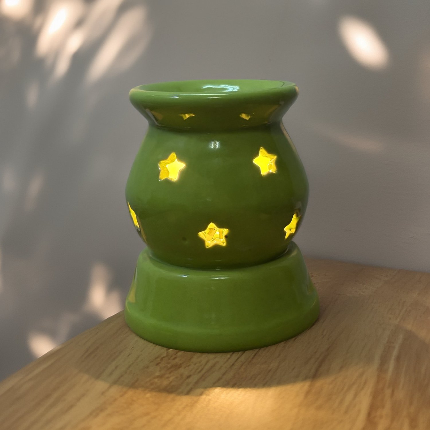 Radiant Pierced Ceramic Aroma Lamp – Small